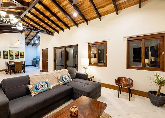 Puravida Lifestyle At Casa Caoba Playa Flamingo